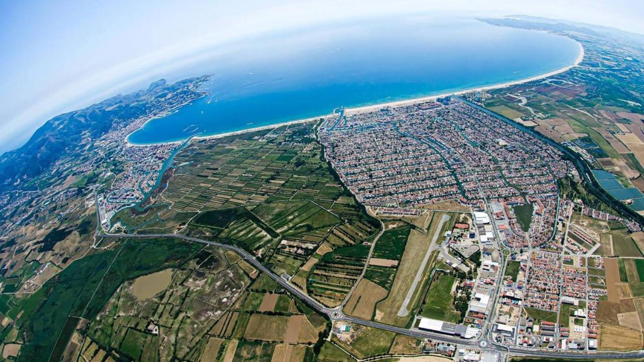 Costa Brava Acollidor Apartament Amb Gran Terrassa Per A 3 Persones Castellón de Ampurias Exterior foto